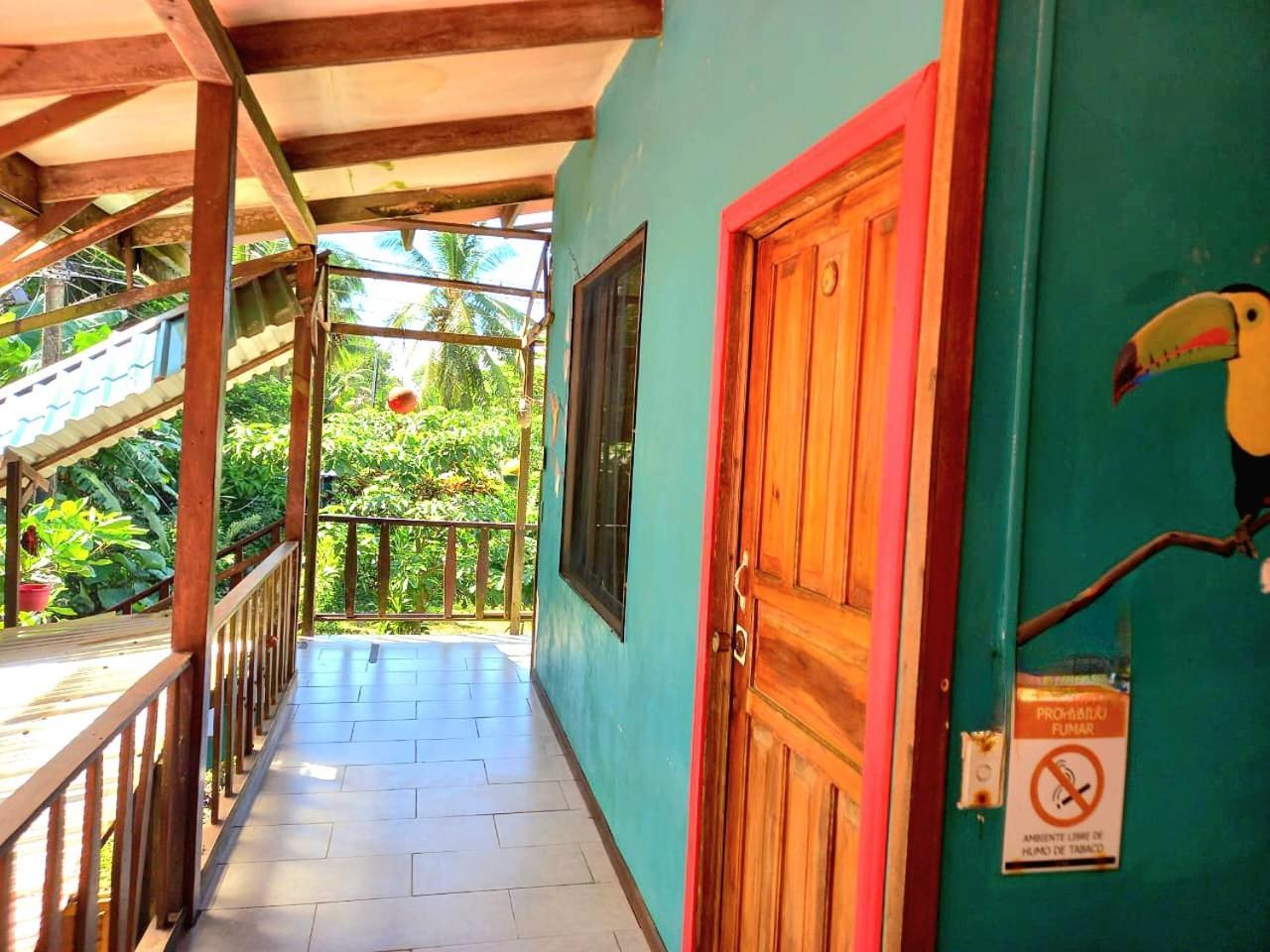 Tortuguero Adventures Beach House Dış mekan fotoğraf